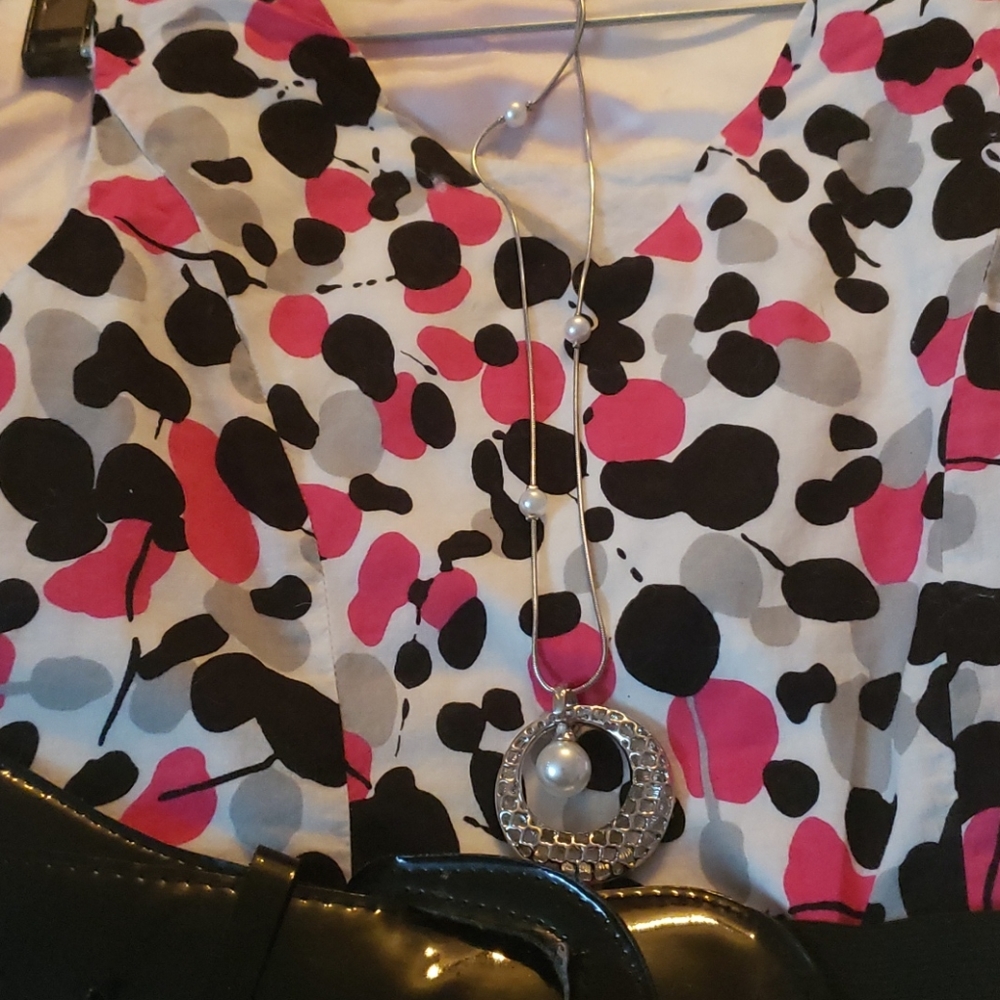 Dress - Picture 8 of 14